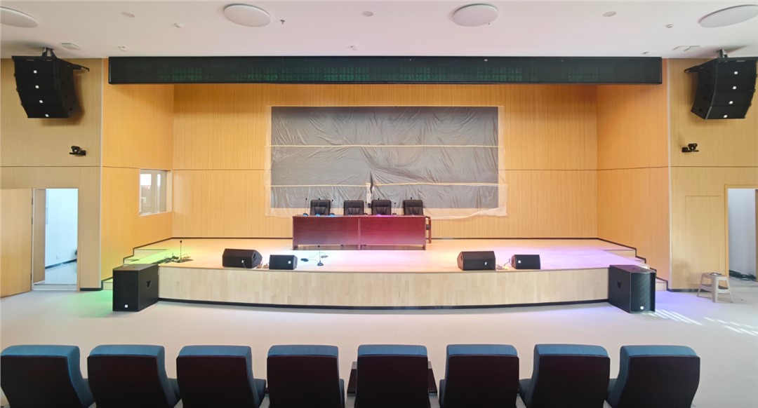 為什么專(zhuān)業(yè)的報(bào)告廳，需要讓聲音“等一等”？